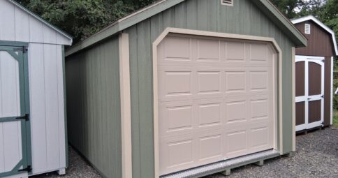 12x20 wood cape garage stk#78-26 $8112.00